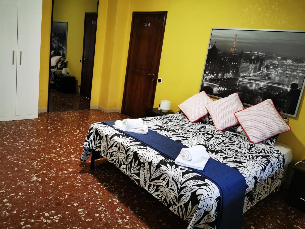 Bella - Ee * Roma