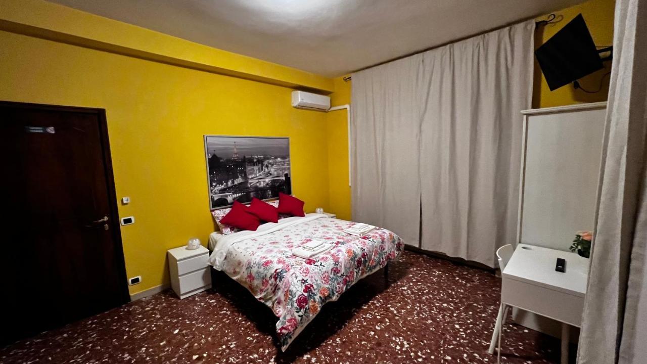 Casa de hóspedes Bella - Ee Roma